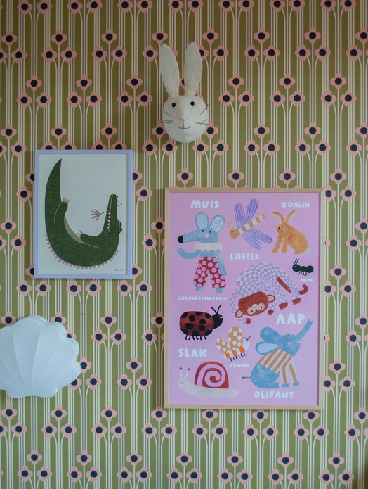 Poster diertjes - meisje 50 x 70